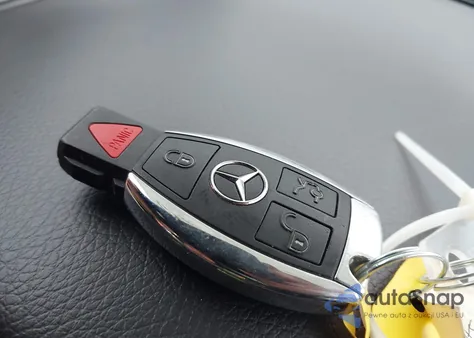 2020 Mercedes-Benz Gla 250 4Matic из США, поврежденный, VIN W1NTG4GB4LU031135